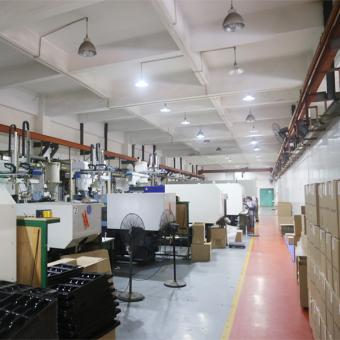 Injection Molding Production Assembly